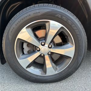 صورة مصغرة 17 لـ 2019 JEEP CHEROKEE LIMITED