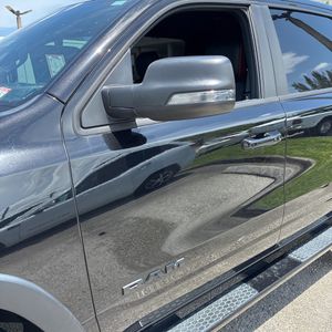 2023 RAM 1500 REBEL — миниатюра 54