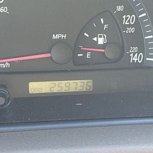 2003 Toyota CAMRY LE 缩略图 35