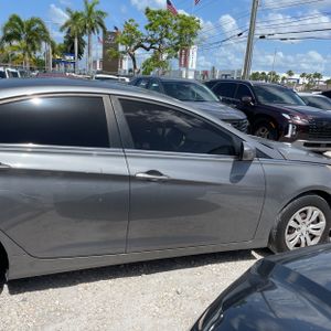 صورة مصغرة 11 لـ 2011 Hyundai SONATA GLS