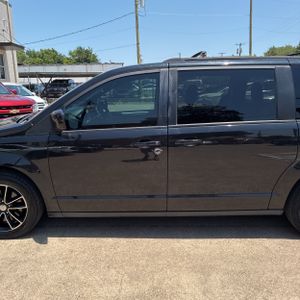 2019 Dodge GRAND CARAVAN GT — фото 4