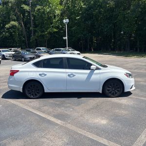 NISSAN SENTRA SV - 10