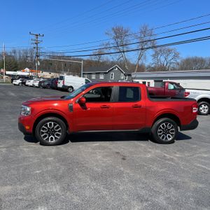 FORD MAVERICK LARIAT - 3