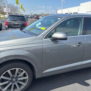 AUDI Q7 3.0T PREMIUM - 2