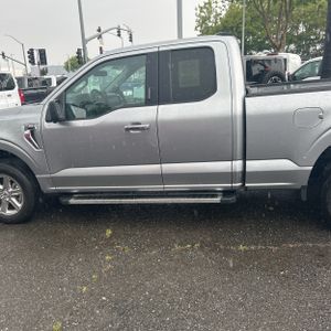 FORD F-150 XLT - 4
