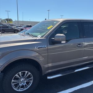 FORD F-150 LARIAT - 2