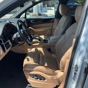 صورة مصغرة 30 لـ 2022 Porsche CAYENNE