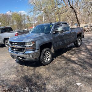 CHEVROLET SILVERADO 1500 - 1