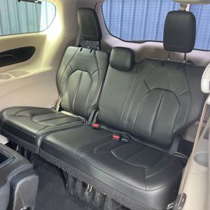 صورة 35 لـ 2017 Chrysler PACIFICA TOURING-L