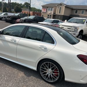 صورة 6 لـ 2018 Mercedes-BENZ C-CLASS AMG