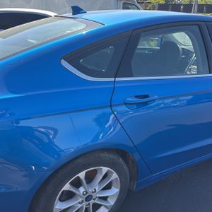 FORD FUSION SE - 8