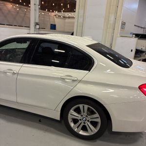BMW 3 SERIES 330I - 6