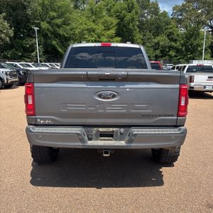 صورة 7 لـ 2023 FORD F-150 XLT