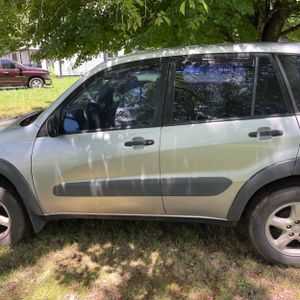 2001 Toyota RAV4 BASE — фото 4