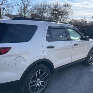 FORD EXPLORER SPORT - 9