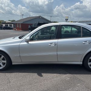 صورة 4 لـ 2008 Mercedes-BENZ E-CLASS