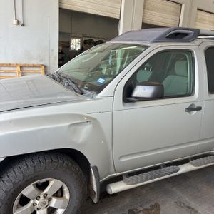 2010 Nissan XTERRA S 照片 2