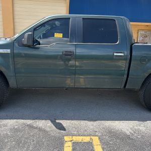 Ford F-150 XLT - 4
