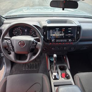 صورة مصغرة 40 لـ 2025 Nissan FRONTIER PRO-4X