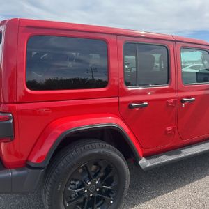 JEEP WRANGLER 4XE SAHARA 4XE - 9