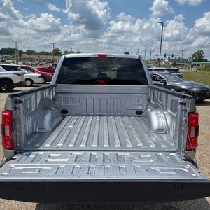 2023 FORD F-150 XLT 缩略图 43