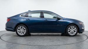 صورة 8 لـ 2023 Chevrolet MALIBU LT