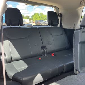 2017 Lexus LX 570 BASE — миниатюра 37