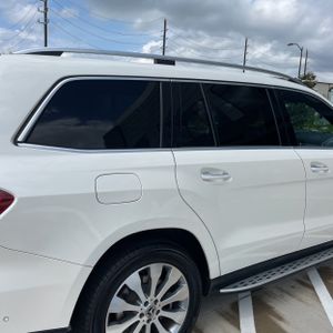 MERCEDES-BENZ GLS - 9