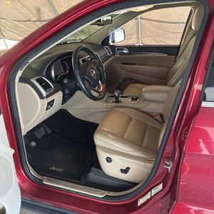 صورة 30 لـ 2014 JEEP GRAND CHEROKEE LIMITED