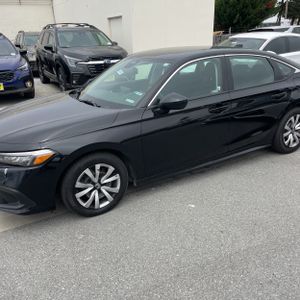 2023 Honda CIVIC LX — фото 3