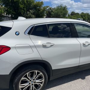 BMW X2 XDRIVE28I - 9