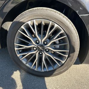 2023 KIA FORTE GT-LINE thumbnail 18