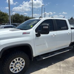 صورة 2 لـ 2023 Chevrolet SILVERADO 2500HD LT