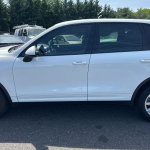 PORSCHE CAYENNE - 4