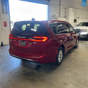 CHRYSLER PACIFICA SELECT - 8