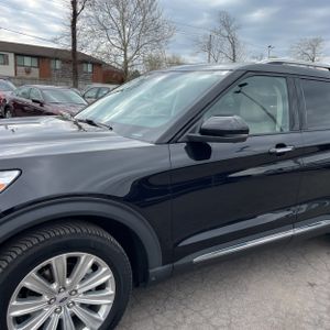 FORD EXPLORER LIMITED - 2