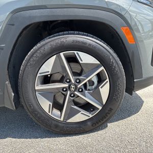 2025 Hyundai TUCSON SEL photo 20