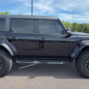 FORD BRONCO RAPTOR - 9