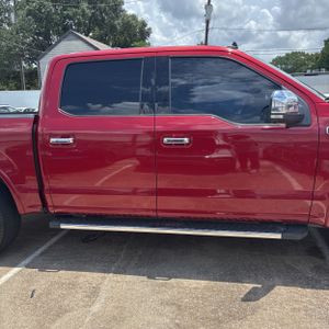 FORD F-150 LARIAT - 9