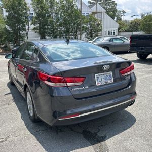 2018 KIA OPTIMA LX — фото 4