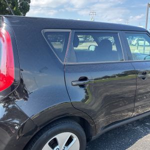 صورة 9 لـ 2016 KIA SOUL BASE