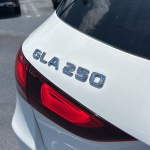 2021 Mercedes-BENZ GLA thumbnail 23