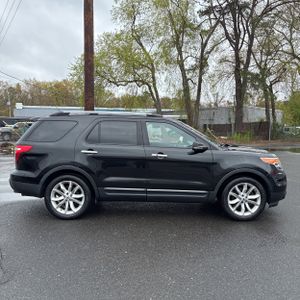 FORD EXPLORER LIMITED - 10