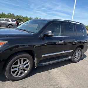 LEXUS LX 570 BASE - 2