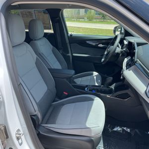 2025 Chevrolet TRAILBLAZER LT thumbnail 33