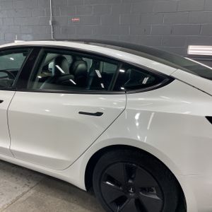 TESLA MODEL 3 BASE - 6