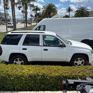 CHEVROLET TRAILBLAZER LS FLEET1 - 9