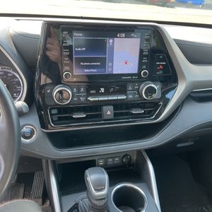 صورة مصغرة 38 لـ 2022 Toyota HIGHLANDER XLE