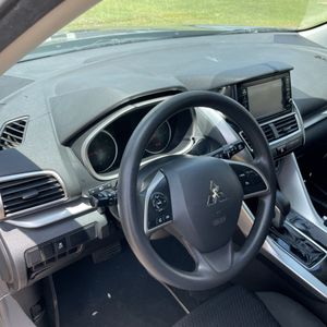 2019 Mitsubishi ECLIPSE CROSS ES — миниатюра 36