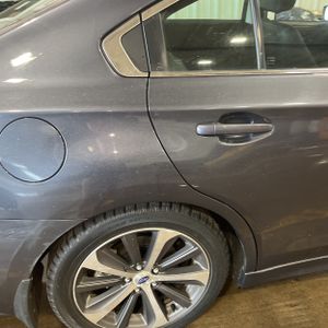 SUBARU LEGACY 2.5I LIMITED - 9